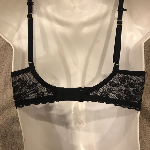 Natori bra - Picture 3 of 5